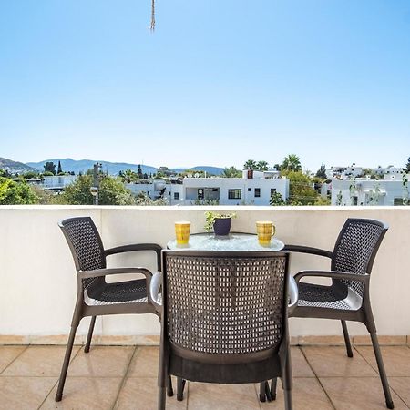Central, Cozy, 15 Min Walk To The Beach, Fast Wi-Fi, Free Parking, 4Ppl Bodrum ภายนอก รูปภาพ