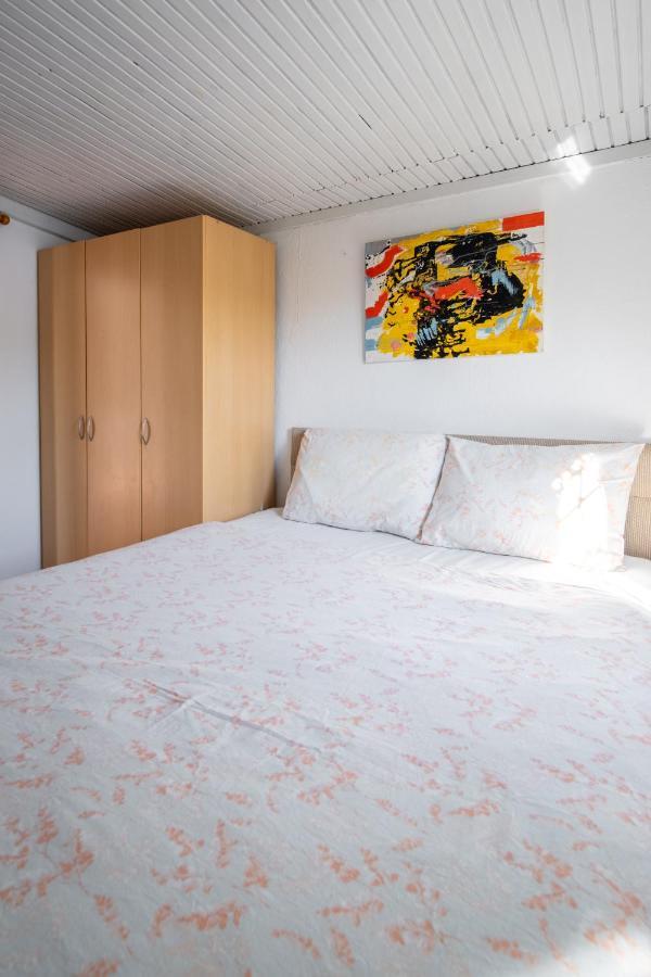 Central, Cozy, 15 Min Walk To The Beach, Fast Wi-Fi, Free Parking, 4Ppl Bodrum ภายนอก รูปภาพ